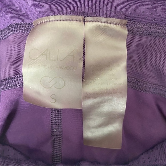 CALIA by Carrie Underwood Purple Crop Leggings SzS - Picture 9 of 11